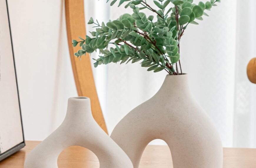 White Ceramic Donut Vase Set