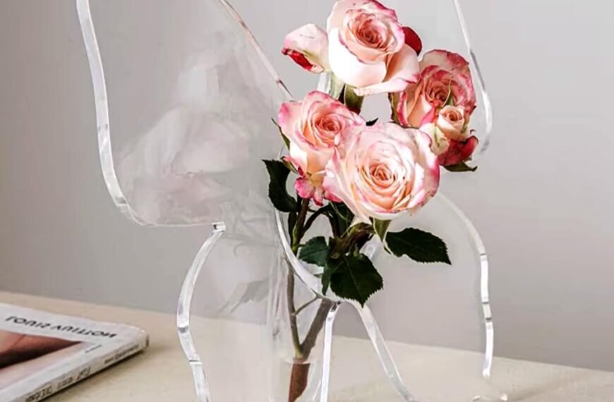 Clear Acrylic Butterfly Frame Vase