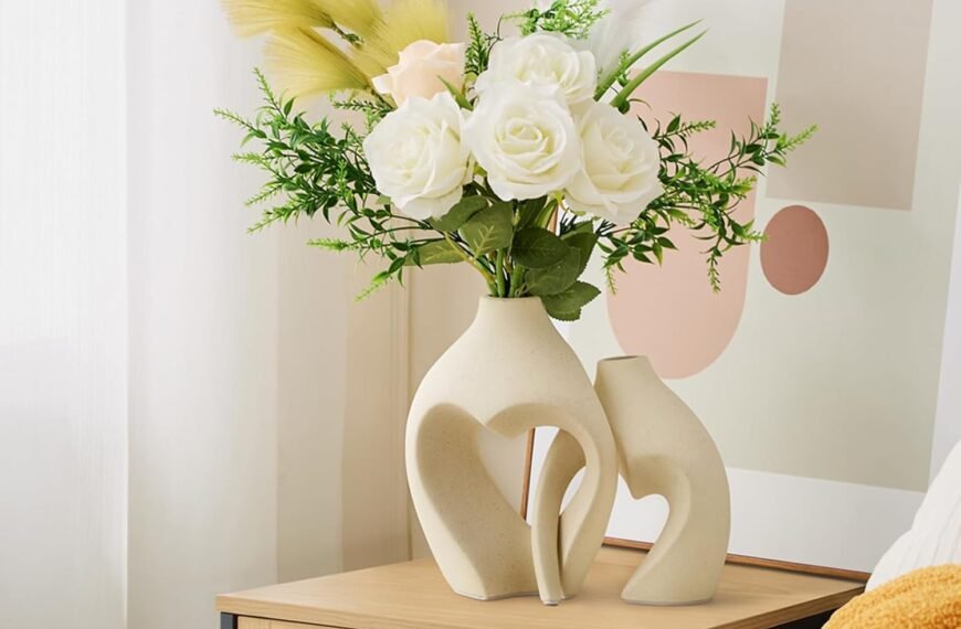 Nordic Heart-Shaped Ceramic Vases