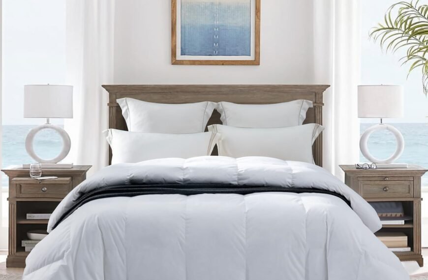 Lightweight Down Comforter